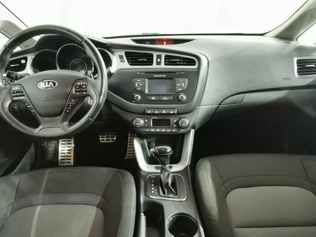 Kia Ceed 1.6 AT (129 л.с.) Luxe Серый в АВИЛОН. Слайд №13