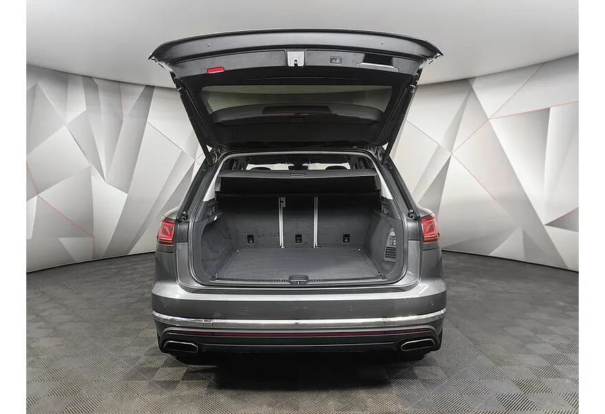 АВИЛОН - Volkswagen Touareg 2.0 TSI Tiptronic 4Motion (249 л.с.) Exclusive Серый - slide 17