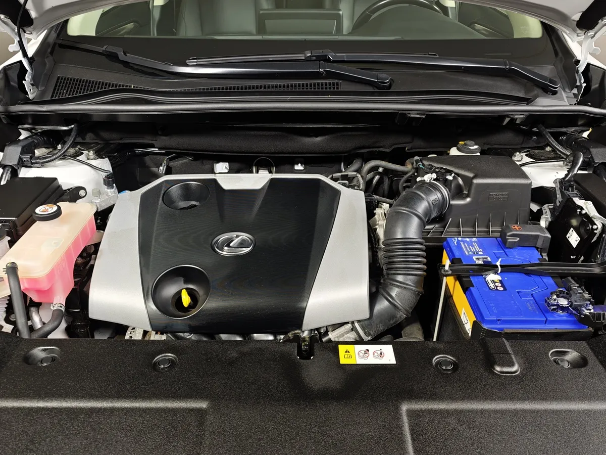 Lexus NX 200 CVT (150 л.с.) Белый в АВИЛОН. Слайд №11