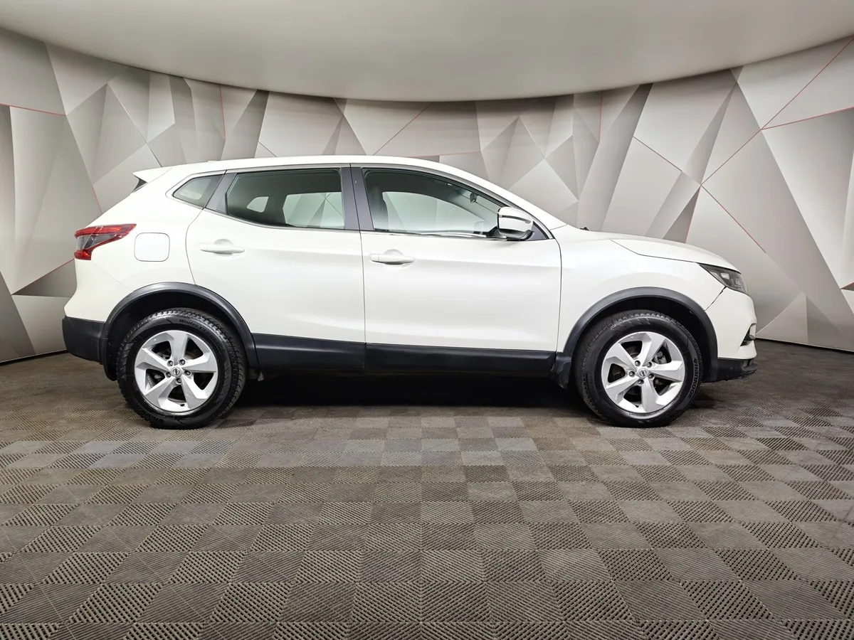 Nissan Qashqai 2.0 CVT (144 л.с.) Белый в АВИЛОН. Слайд №6