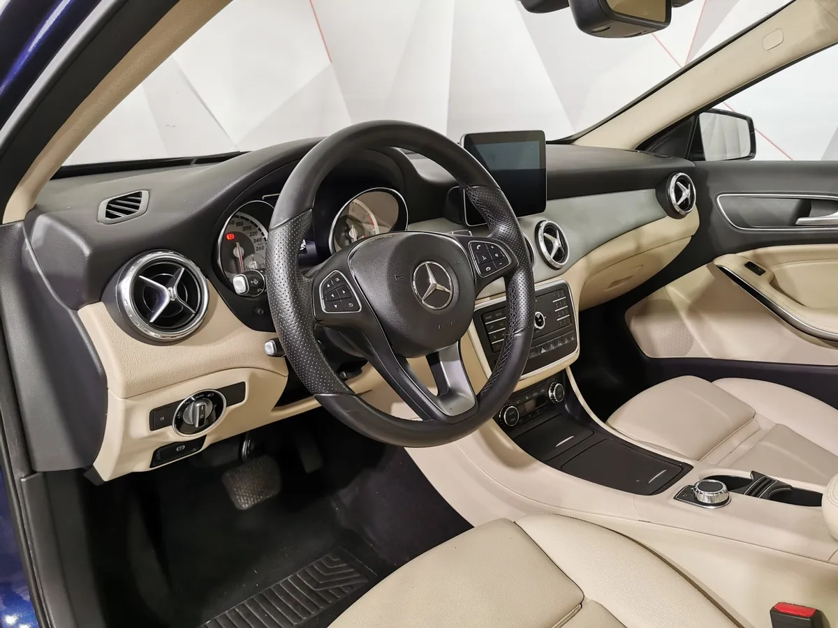 Mercedes-Benz GLA 250 7G-DCT 4MATIC (211 л.с.) Особая серия Синий в АВИЛОН. Слайд №20