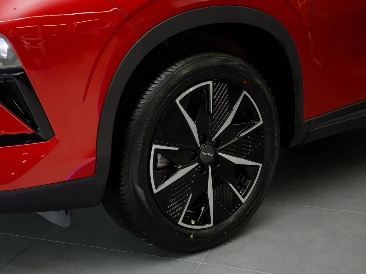 Omoda C5 1.5T DCT FWD (147 л.с.) Стиль Красный в АВИЛОН. Слайд №18