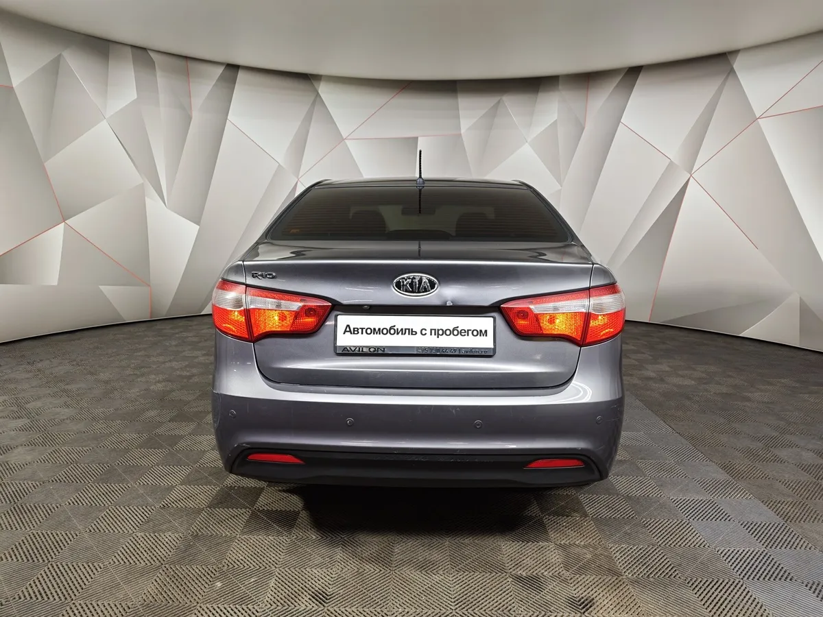 Kia Rio 1.6 AT (123 л.с.) Серый в АВИЛОН. Слайд №8