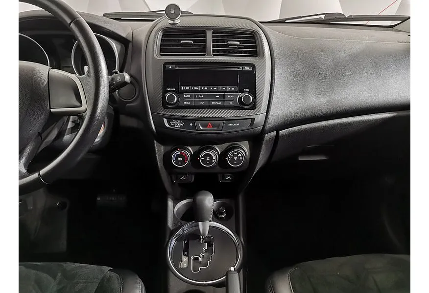 Mitsubishi ASX 1.8 CVT 2WD (140 л.с.) Красный в АВИЛОН. Слайд №15