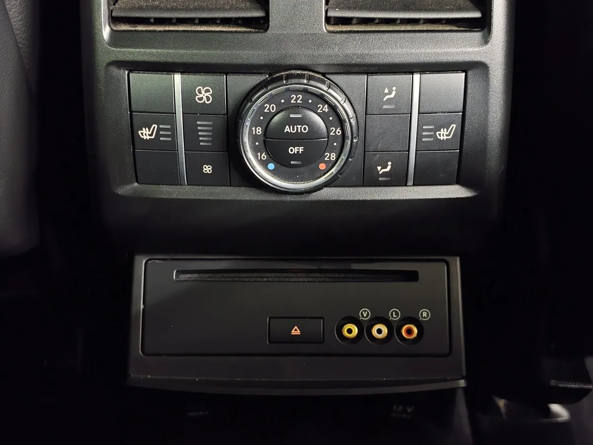 Mercedes-Benz GLS 500 4MATIC 9G-TRONIC (455 л.с.) Особая серия Черный в АВИЛОН. Слайд №26