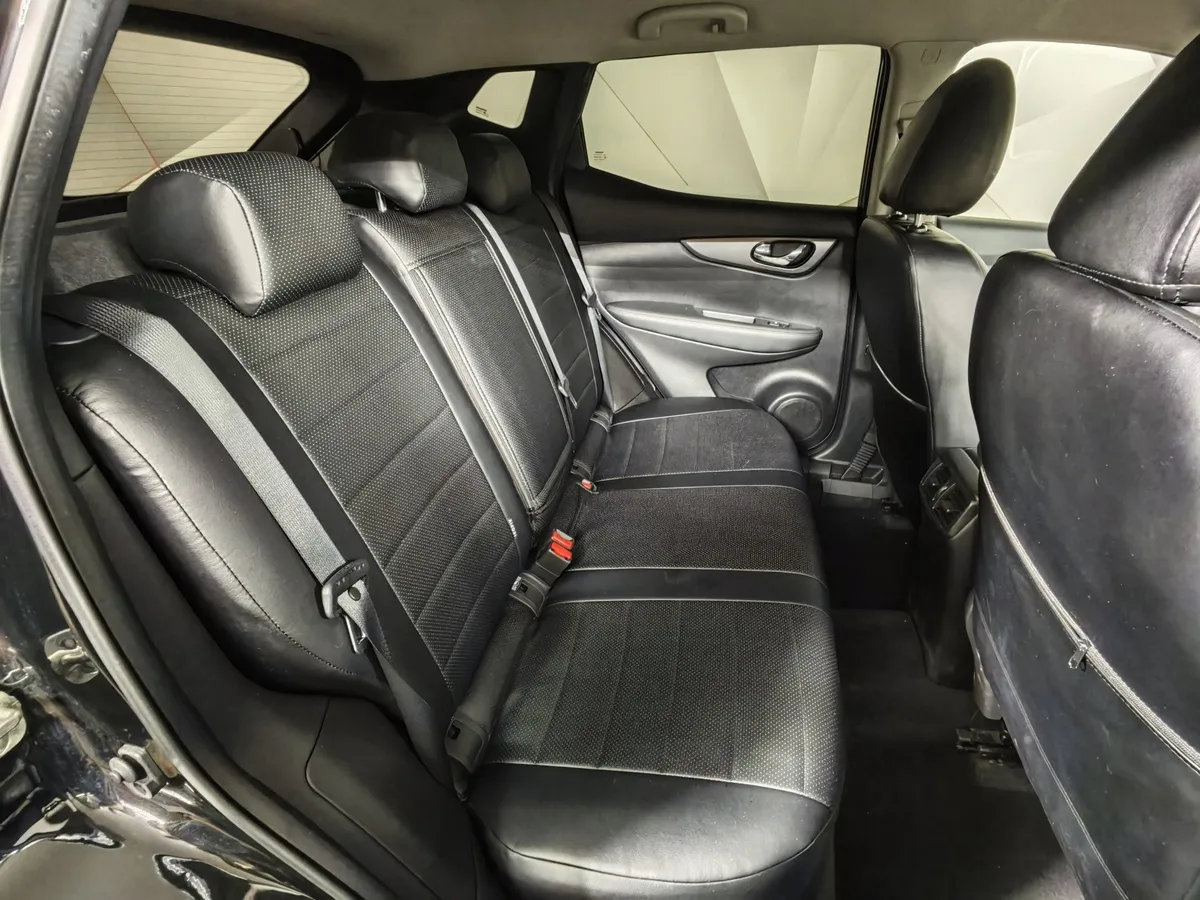 Nissan Qashqai 2.0 CVT (144 л.с.) Черный в АВИЛОН. Слайд №16