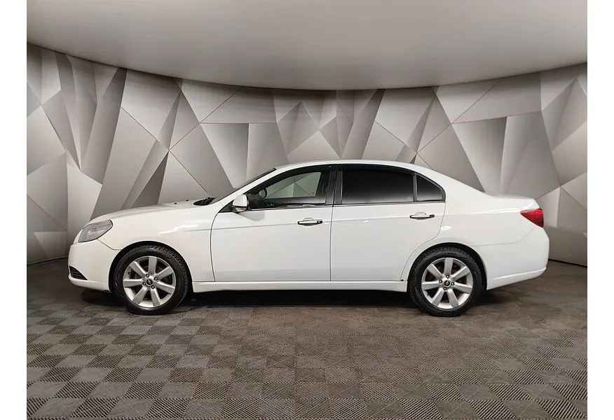 Chevrolet Epica 2.0 AT (143 л.с.) Белый в АВИЛОН. Слайд №5