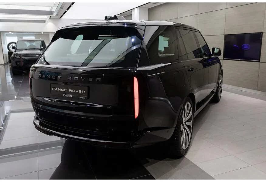 Land Rover Range Rover 4.4 P530 V8 LWB AT AWD (530 л.с.) Autobiography Черный в АВИЛОН. Слайд №7