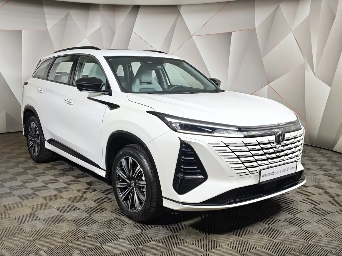 Changan CS75PLUS 2.0 AT (223 л.с.) Comfort Белый в АВИЛОН. Слайд №3