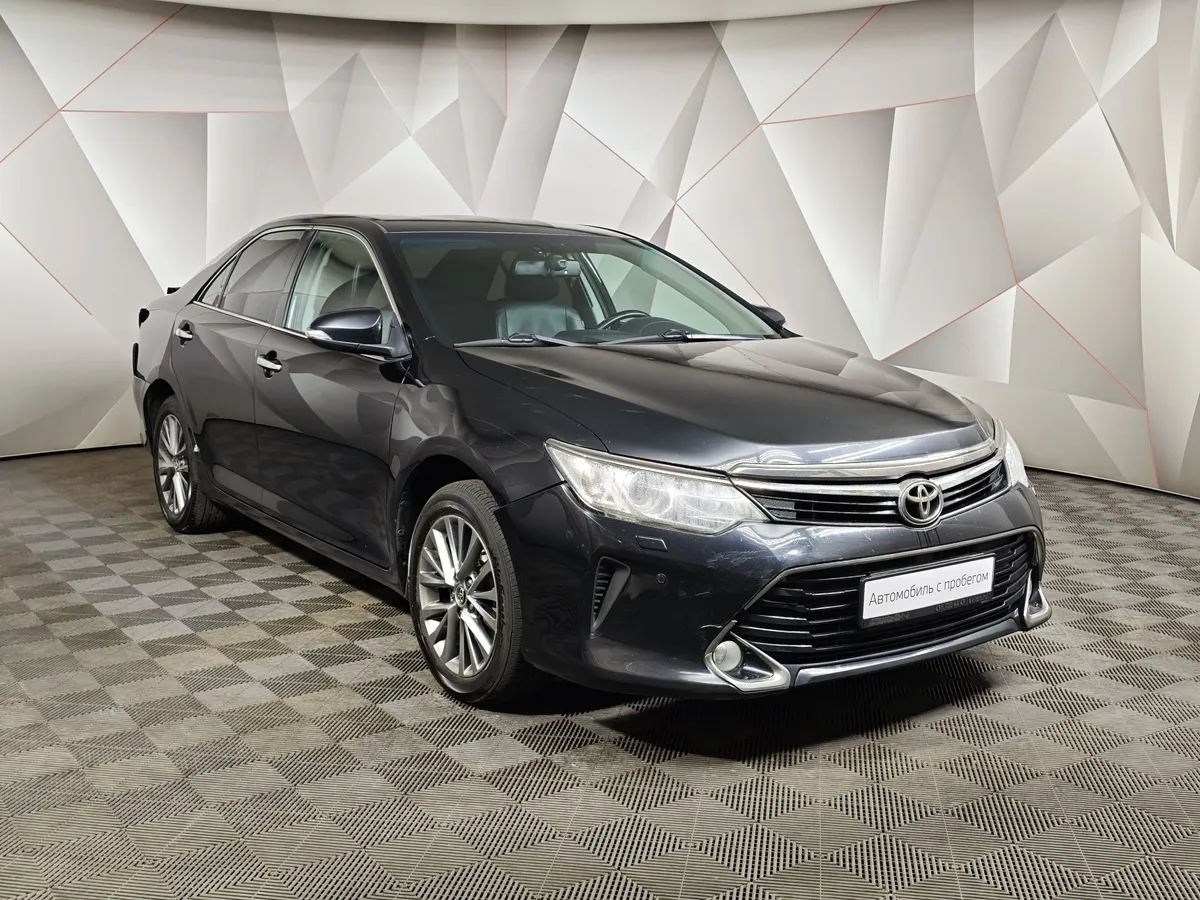 Toyota Camry 2.5 AT (181 л.с.) Черный в АВИЛОН. Слайд №3