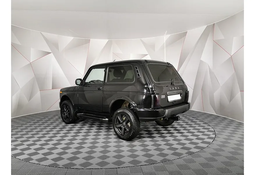 ВАЗ (Lada) 4x4 1.7 MT 8 кл. (Евро-4) (83 л.с.) Черный в АВИЛОН. Слайд №5