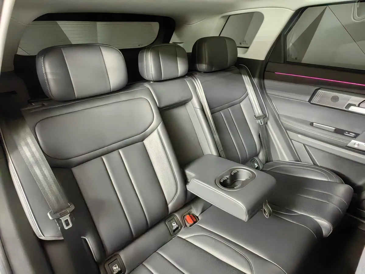 Jaecoo J7 1.6T 7DCT 2WD (186 л.с.) Ultimate Серый в АВИЛОН. Слайд №16