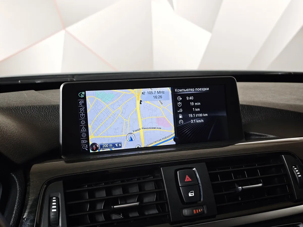 BMW 3 серия 328i xDrive AT (245 л.с.) Серебристый в АВИЛОН. Слайд №20