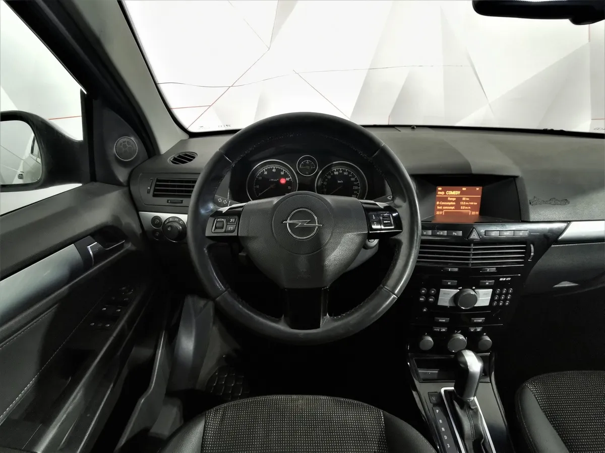 Opel Astra 1.8 AT (140 л.с.) base Серый в АВИЛОН. Слайд №18
