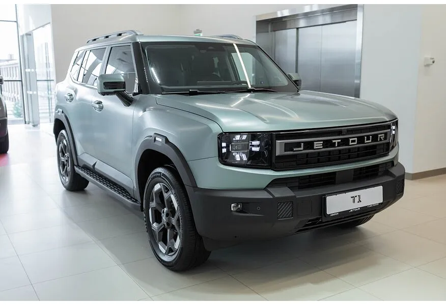 JETOUR T1 2.0T AT 4WD (245 л.с.) Luxury Зеленый в АВИЛОН. Слайд №2