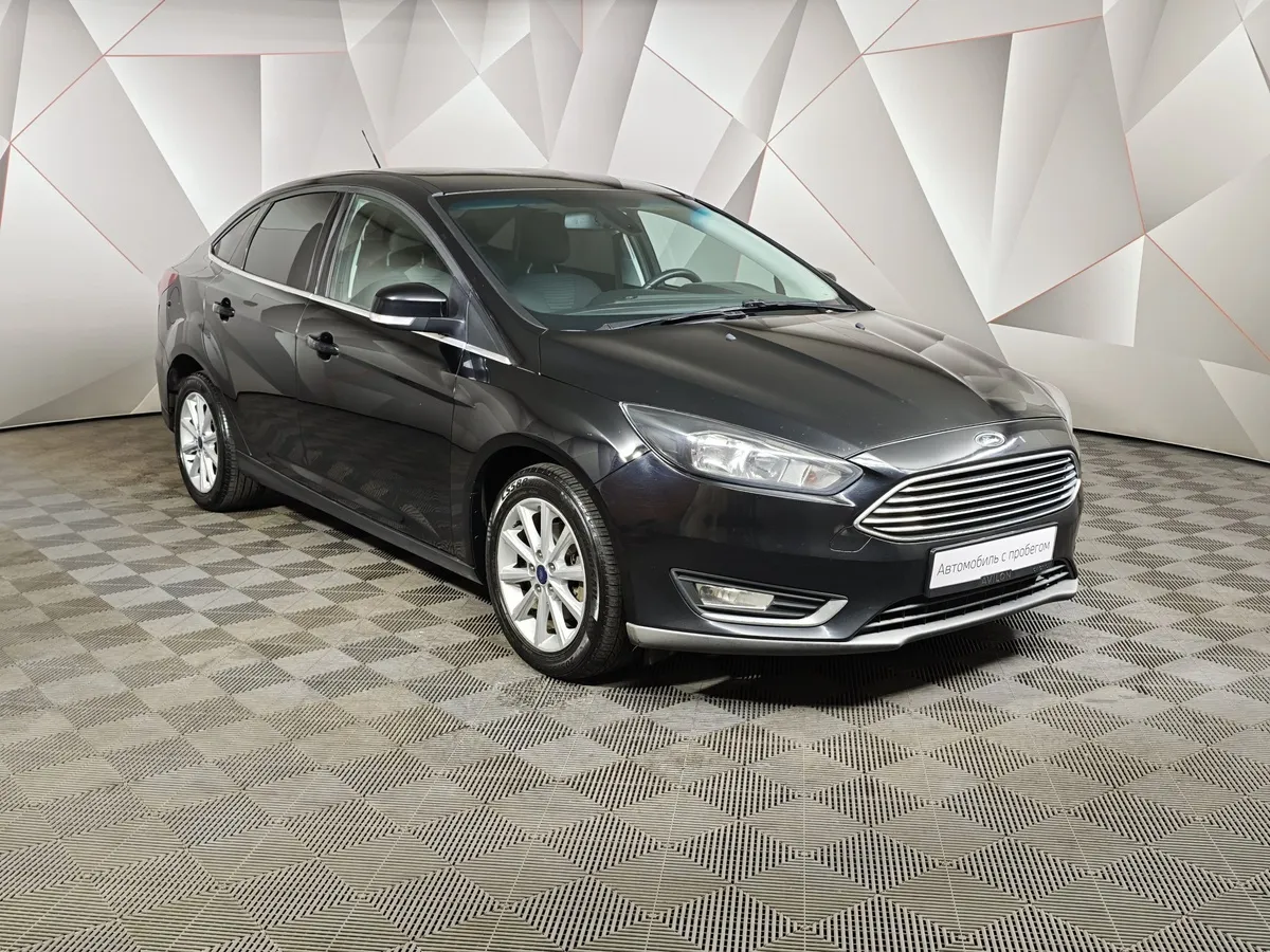 Ford Focus 1.5 EcoBoost AT (150 л.с.) Titanium Черный в АВИЛОН. Слайд №3