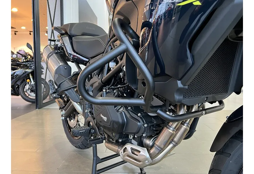 Benelli TRK 502 X 500 см³ (48 л.с.) 500 Комбинированный в АВИЛОН. Слайд №10