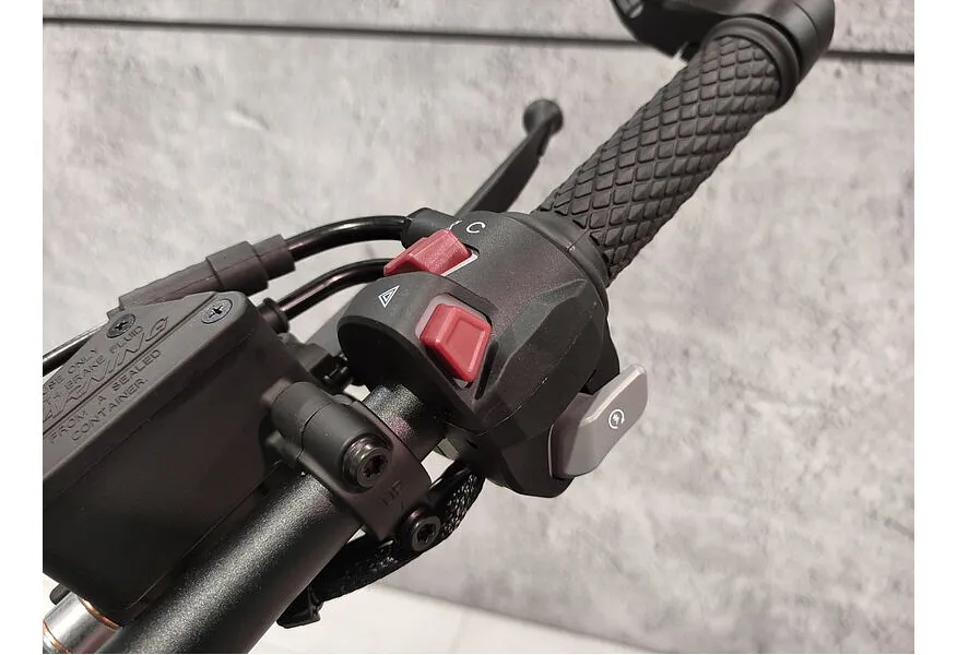 VOGE CU625 578 см³ (61 л.с.) (61) Красный в АВИЛОН. Слайд №11