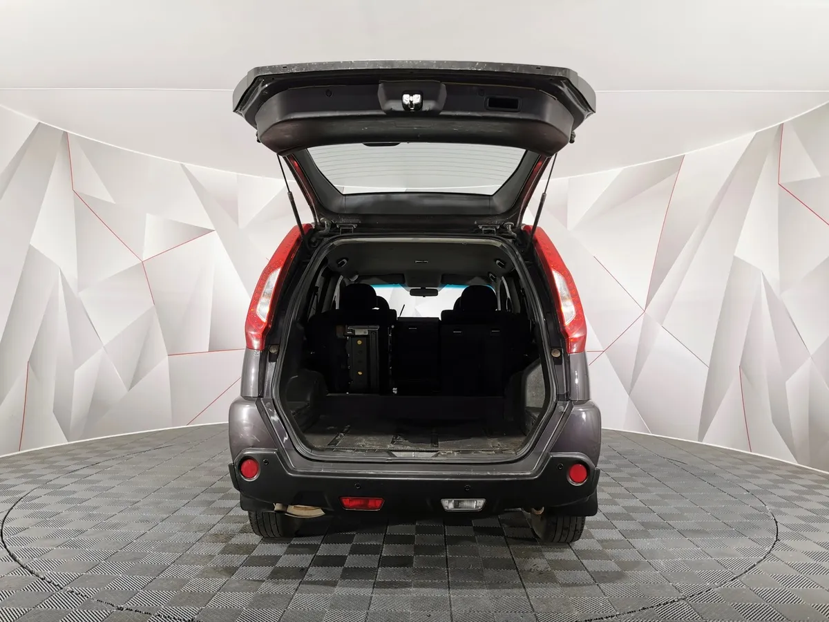 Nissan X-Trail 2.0 MT AWD (141 л.с.) Фиолетовый в АВИЛОН. Слайд №10