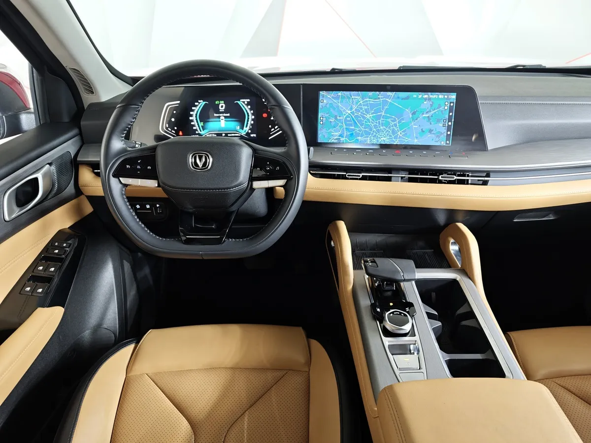 Changan HUNTER PLUS 2.0 AT 4WD (226 л.с.) Luxe Красный в АВИЛОН. Слайд №20