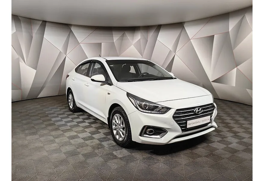 Hyundai Solaris 1.6 MT (123 л.с.) Comfort Белый в АВИЛОН. Слайд №3