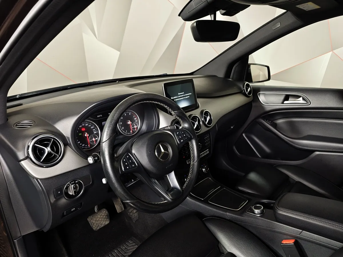 Mercedes-Benz B-Класс B 180 MT (122 л.с.) Коричневый в АВИЛОН. Слайд №18