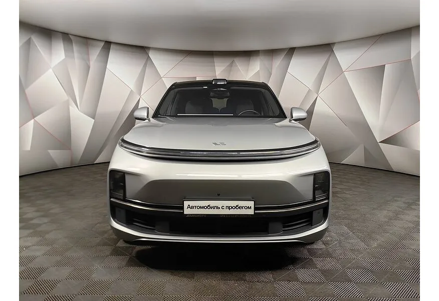 Li Auto L9 1.5 AT 4WD (449 л.с.) Ultra Серый в АВИЛОН. Слайд №7