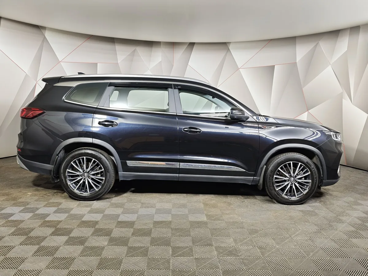 Chery Tiggo 8 Pro 1.6 TGDI DCT7 (186 л.с.) Highline (пакет Ultimate) Черный в АВИЛОН. Слайд №6