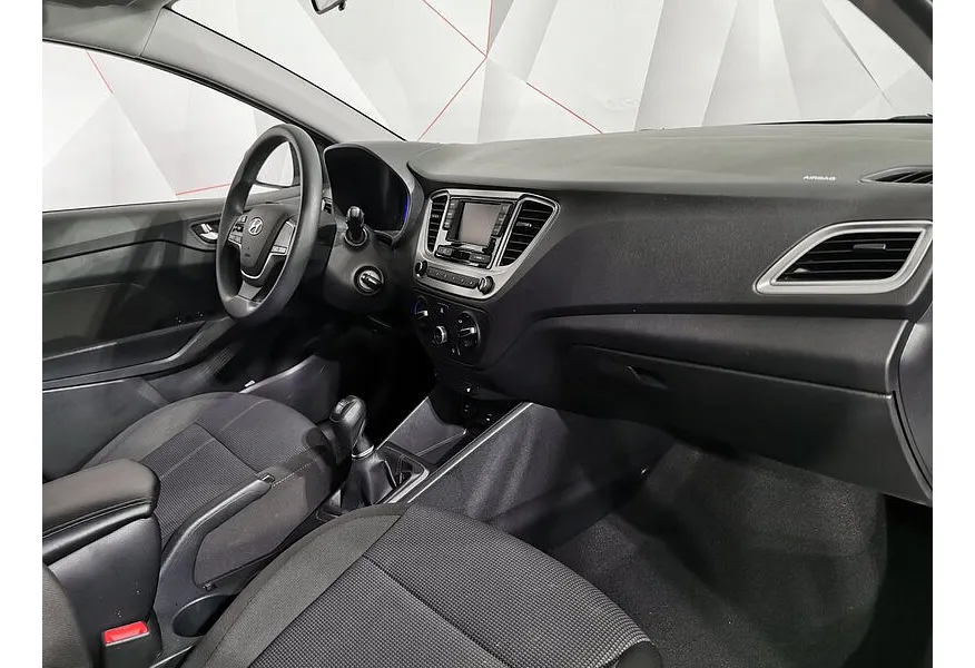 Solaris HS 1.6 MT (123 л.с.) Active Plus Серый в АВИЛОН. Слайд №13