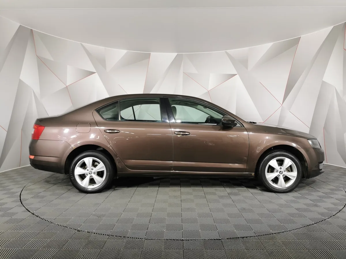 Skoda Octavia 1.6 AT (110 л.с.) Коричневый в АВИЛОН. Слайд №6