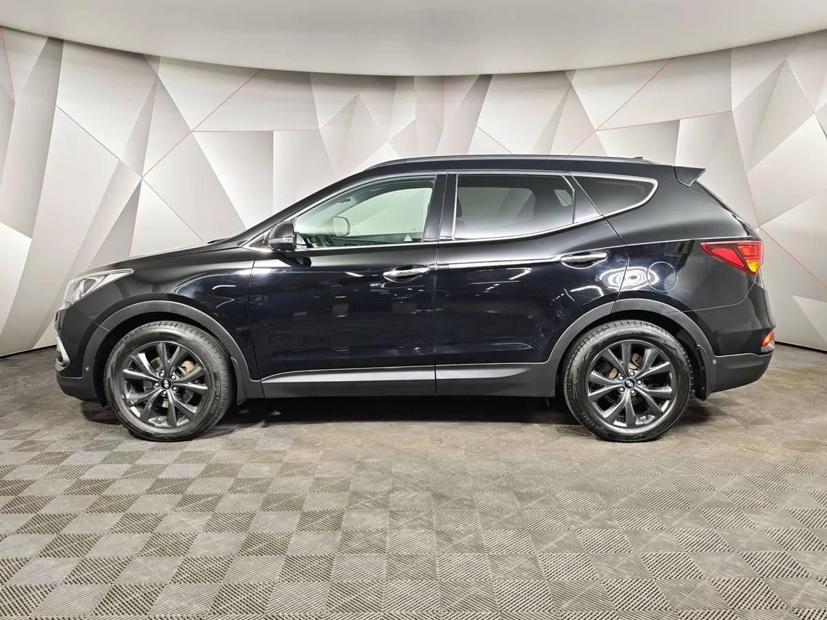 Hyundai Santa Fe 2.4 AT 4WD (175 л.с.) High-tech Черный в АВИЛОН. Слайд №5