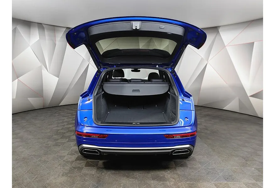 Audi Q5 2.0 TFSI S tronic quattro (249 л.с.) Design Синий в АВИЛОН. Слайд №11