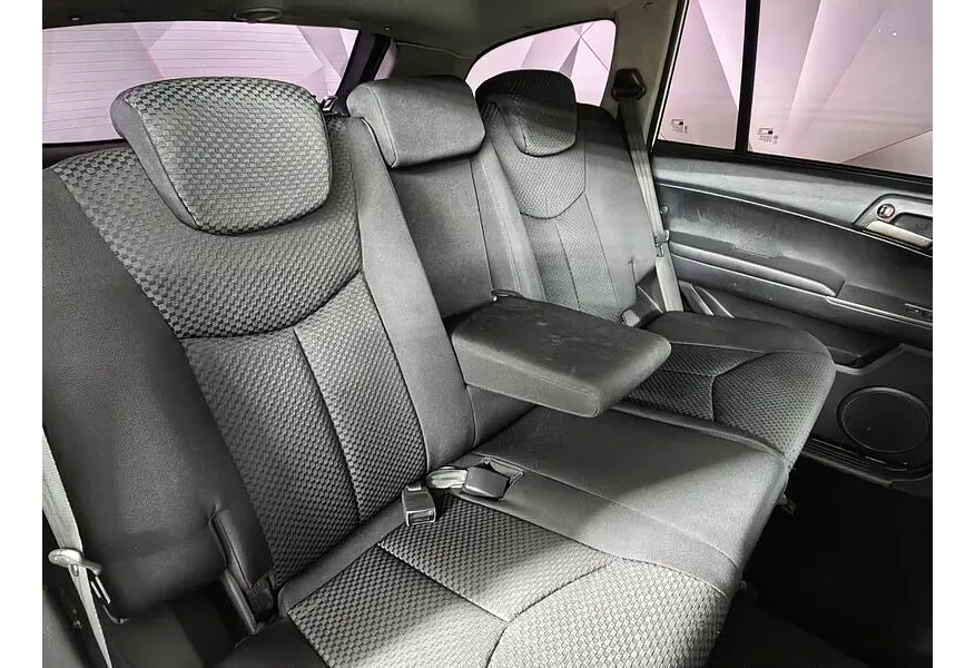 SsangYong Kyron 2.0 Xdi E-Tronic 4WD (141 л.с.) Белый в АВИЛОН. Слайд №17