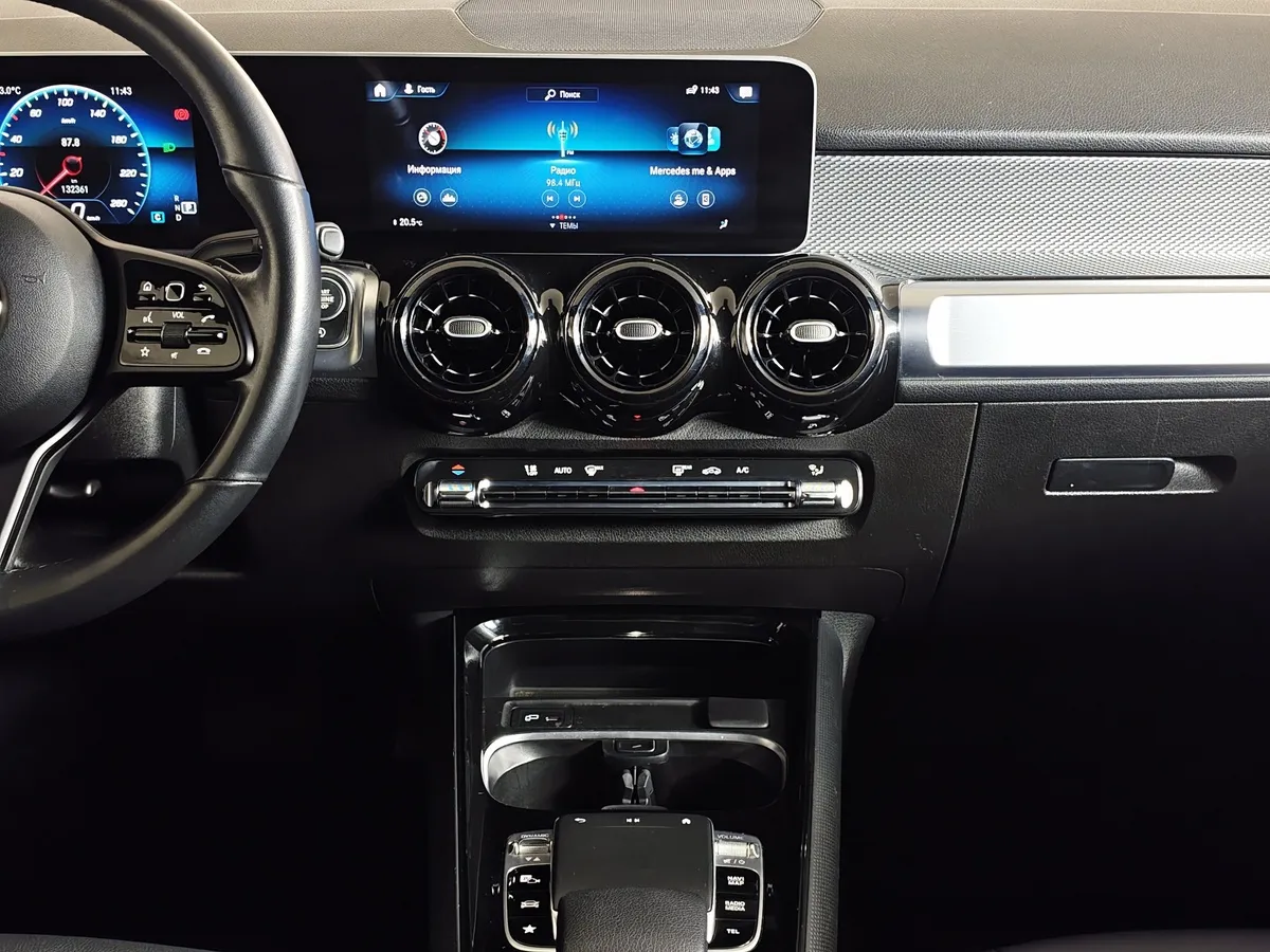 Mercedes-Benz GLB 200 8G-DCT 4MATIC (150 л.с.) Progressive Черный в АВИЛОН. Слайд №14