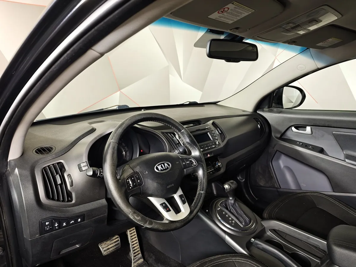 Kia Sportage 2.0 AT AWD (150 л.с.) Черный в АВИЛОН. Слайд №16