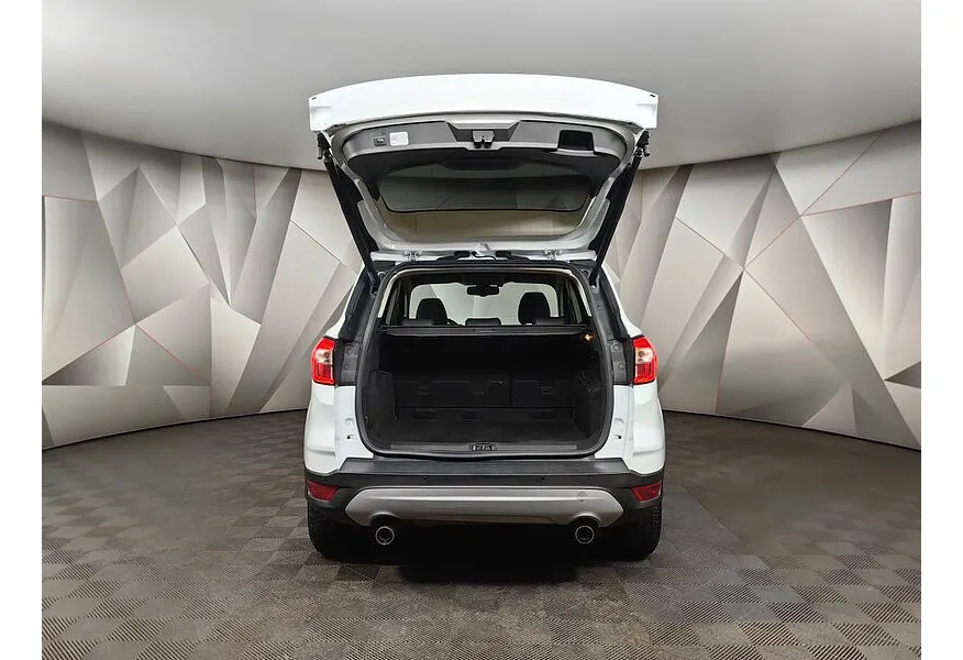 Ford Kuga 1.5 EcoBoost AT AWD (150 л.с.) Titanium Белый в АВИЛОН. Слайд №12