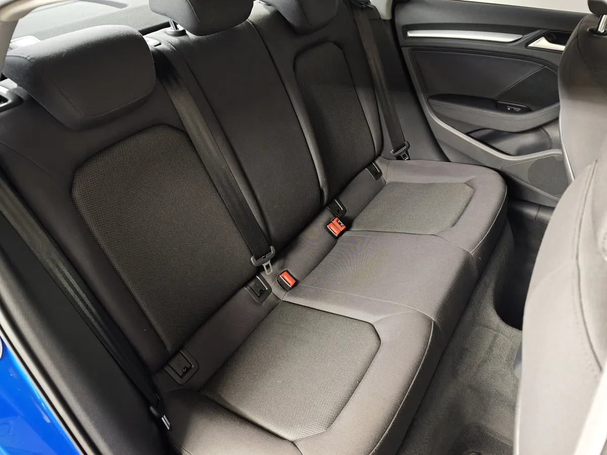 Audi A3 1.4 TFSI S-tronic (150 л.с.) Синий в АВИЛОН. Слайд №17