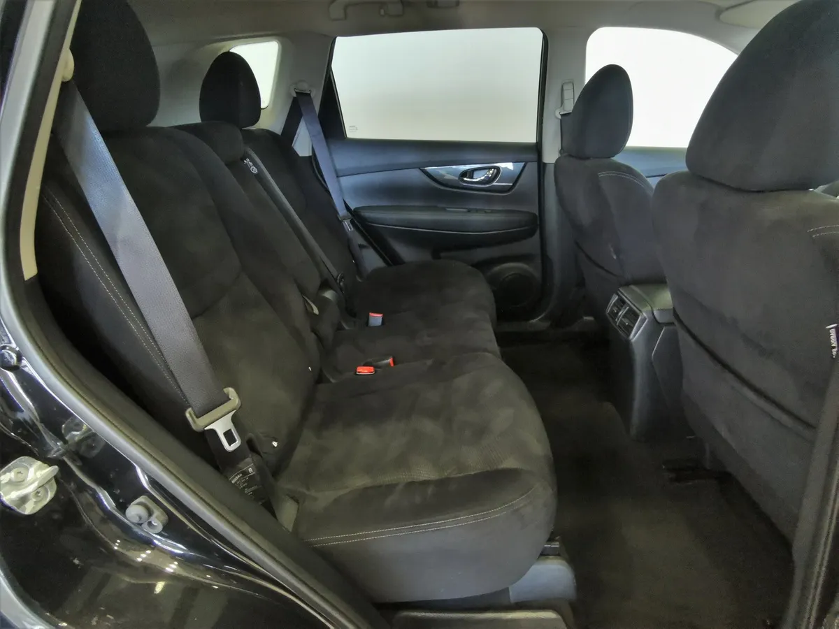Nissan X-Trail 2.5 CVT AWD (171 л.с.) Черный в АВИЛОН. Слайд №14