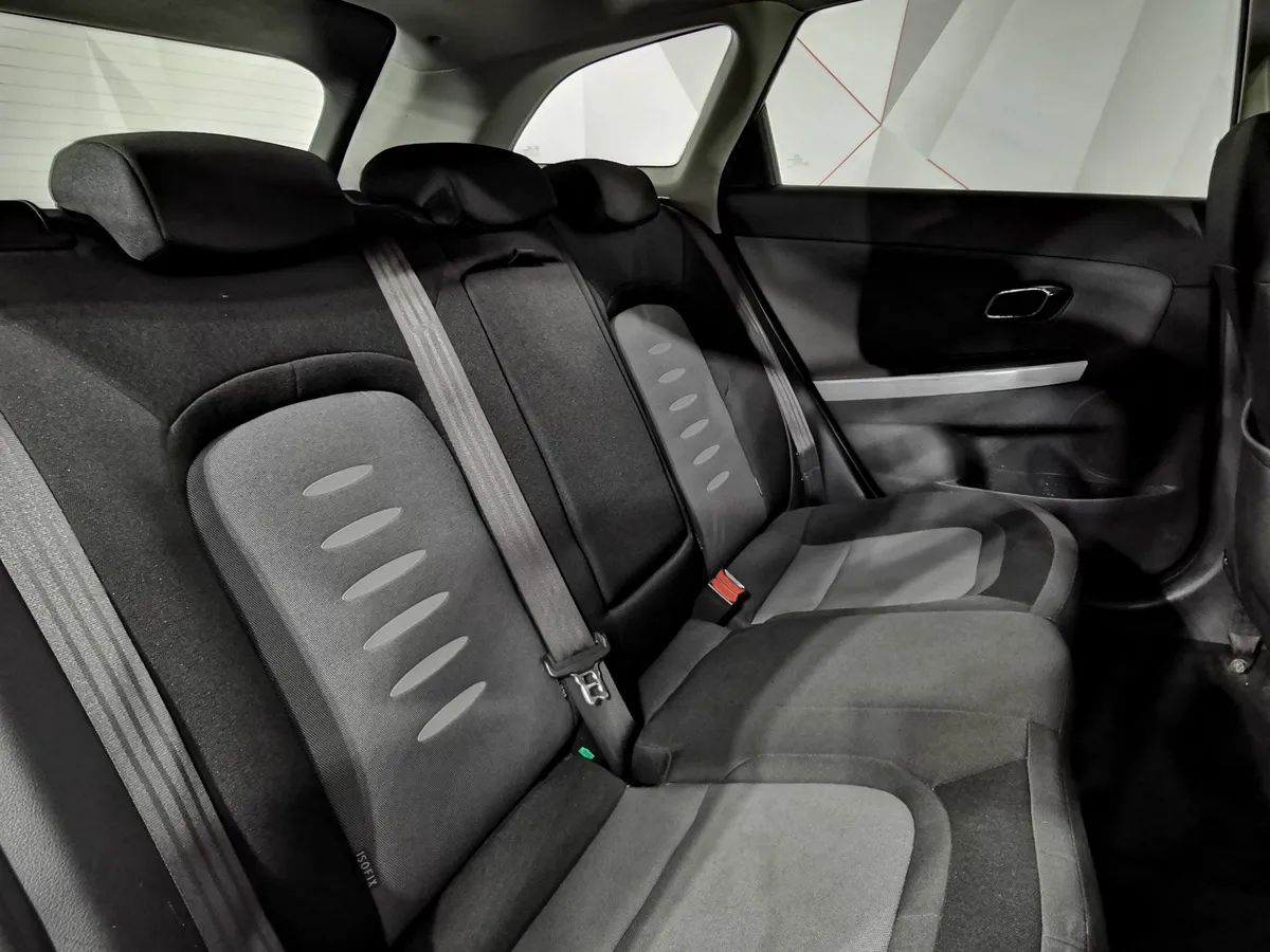 Kia Ceed 1.6 AT (129 л.с.) Luxe Серый в АВИЛОН. Слайд №17