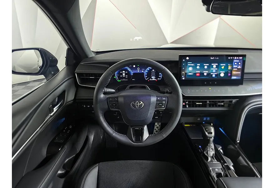 Toyota Camry 2.0h CVT (197 л.с.) Sport Plus Черный в АВИЛОН. Слайд №20
