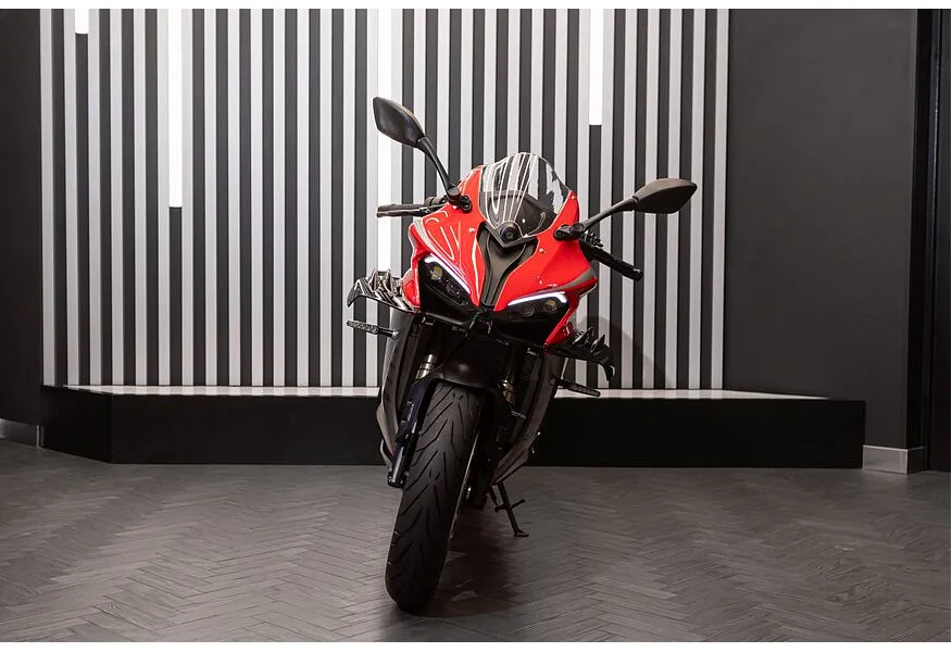 QJMOTOR SRK 800 RR 778 см³ (95 л.с.) 778 Красный в АВИЛОН. Слайд №5