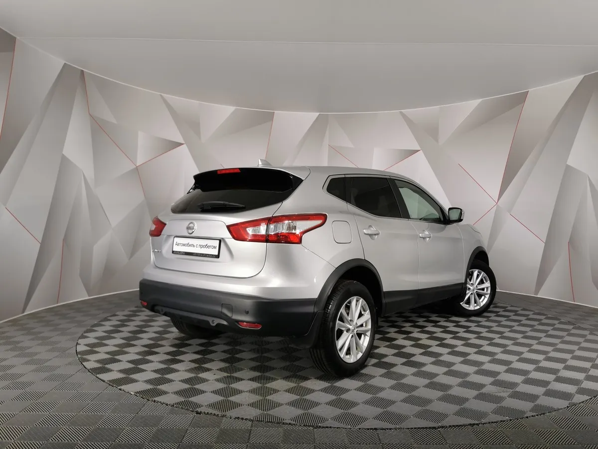 Nissan Qashqai 2.0 CVT (144 л.с.) Серебристый в АВИЛОН. Слайд №2