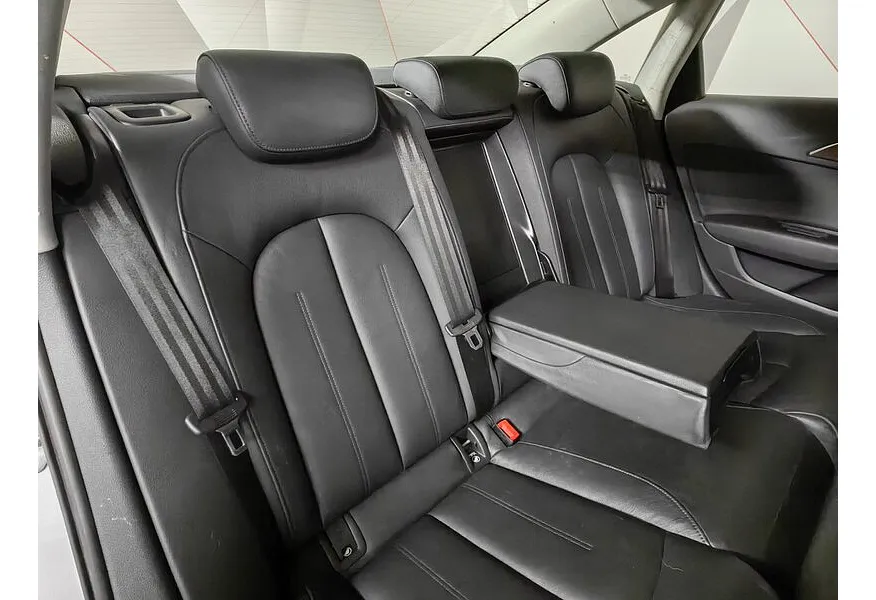 Audi A6 2.0 TFSI multitronic (180 л.с.) Серебристый в АВИЛОН. Слайд №17