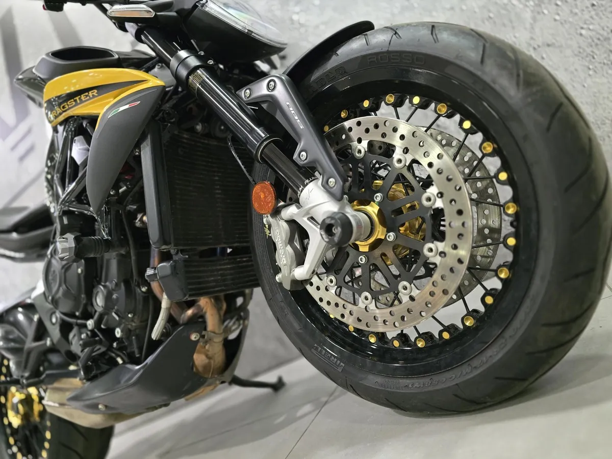 MV Agusta Turismo Veloce 798 см³ (110 л.с.) 798 в АВИЛОН. Слайд №5