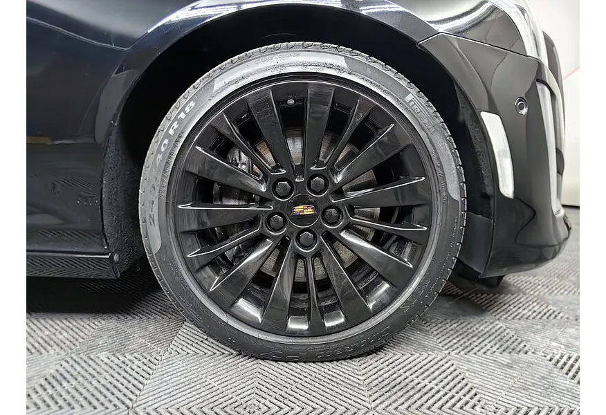 Cadillac CTS 2.0 AT AWD (276 л.с.) Luxury Черный в АВИЛОН. Слайд №8