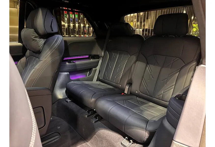 Zeekr 9X 2.0h AT 4WD (1177 л.с.) Ultra Черный в АВИЛОН. Слайд №13