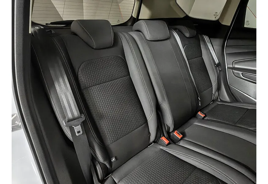 Ford Kuga 2.5 AT (150 л.с.) Trend Plus Белый в АВИЛОН. Слайд №13