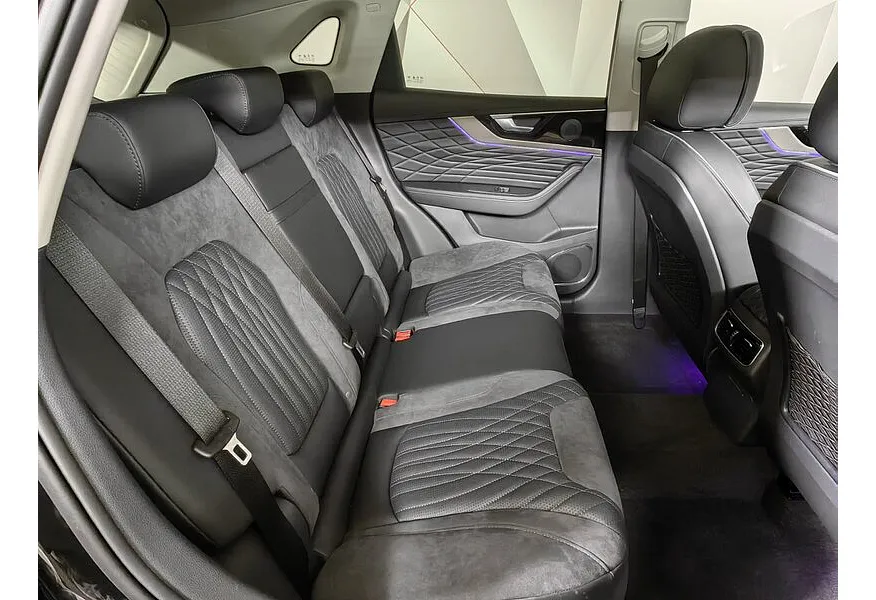 Hongqi HS5 2.0 AT 4WD (224 л.с.) Comfort Черный в АВИЛОН. Слайд №15