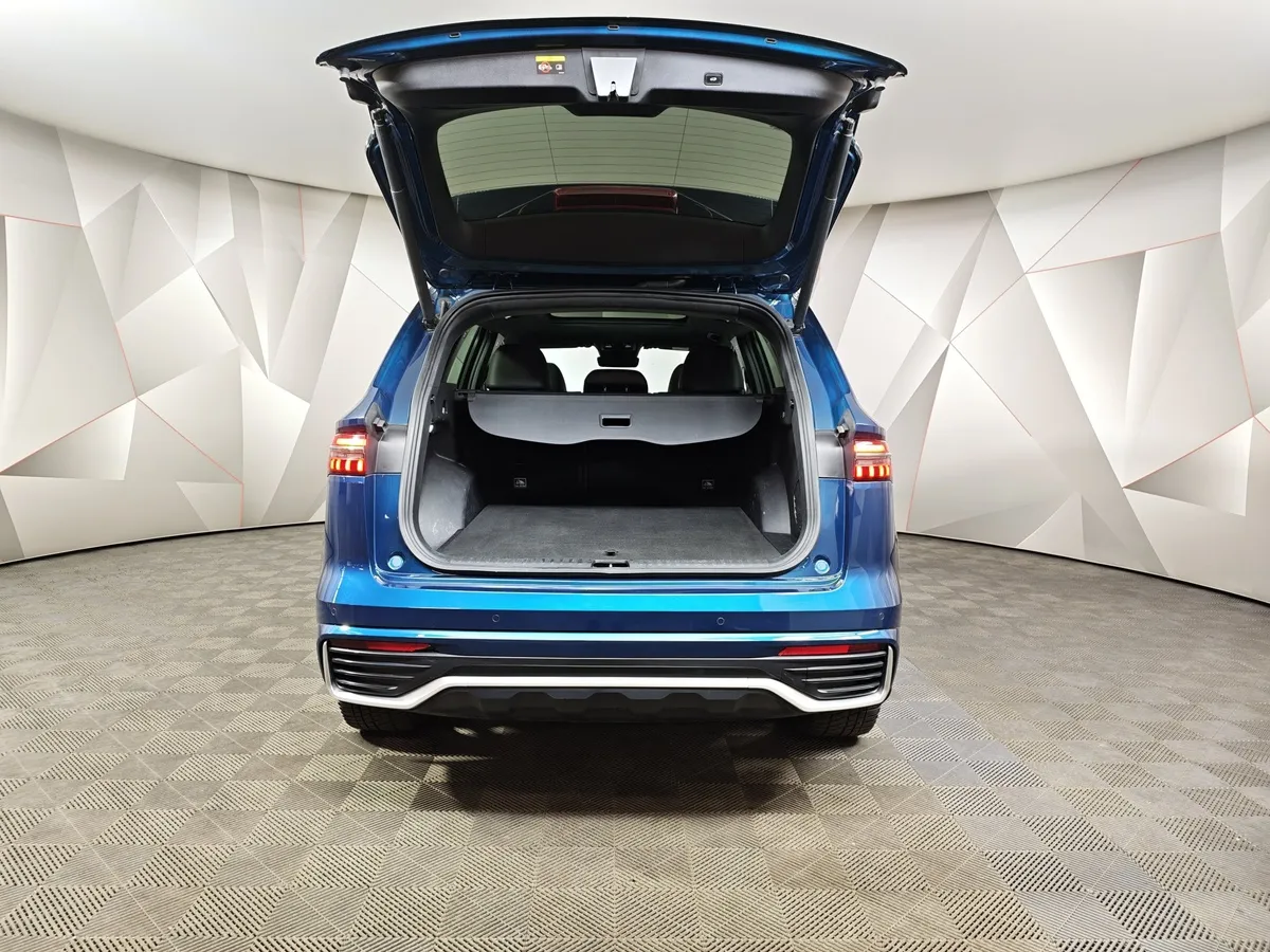 Geely Monjaro 2.0T 8AT 4WD (238 л.с.) Luxury Синий в АВИЛОН. Слайд №12