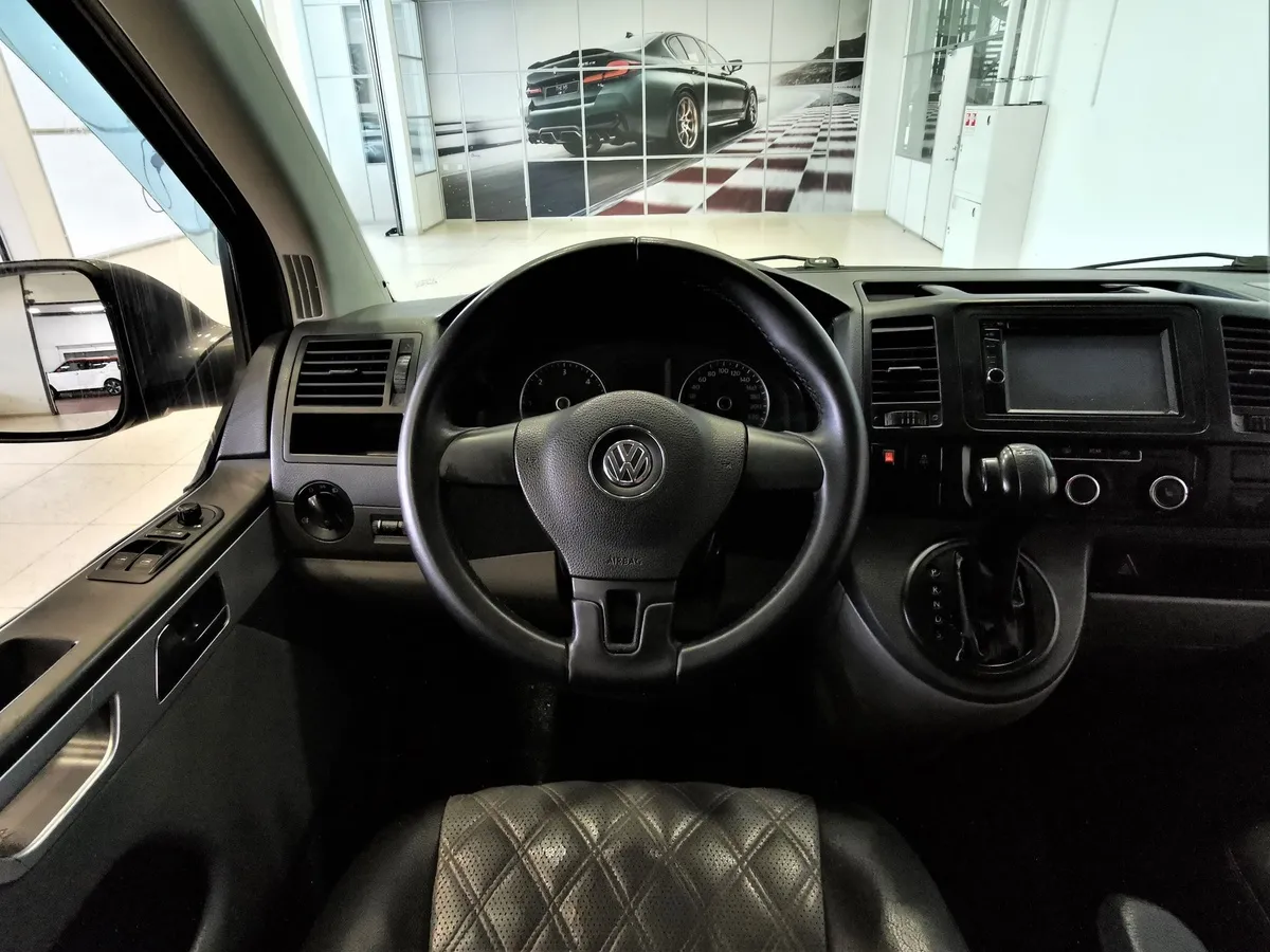 Volkswagen Caravelle 2.0 TDI DSG 4Motion L1 (150л.с.) Comfortline Серый в АВИЛОН. Слайд №17